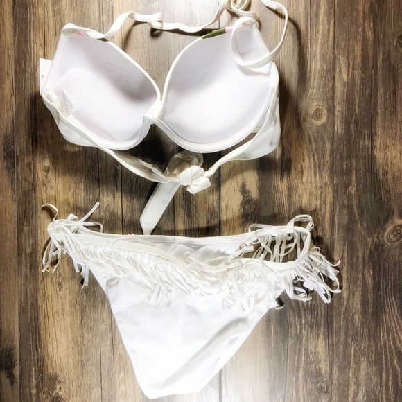 LAST ONE! NEW White Floral Fringe Bikini - Picture 2 of 6